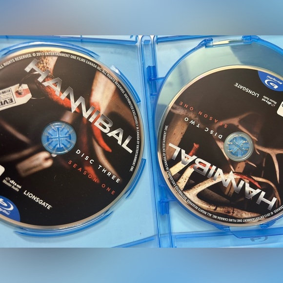 Hannibal - Season 1 Blu Ray - Like New 🔪🥩 - Picture 4 of 4